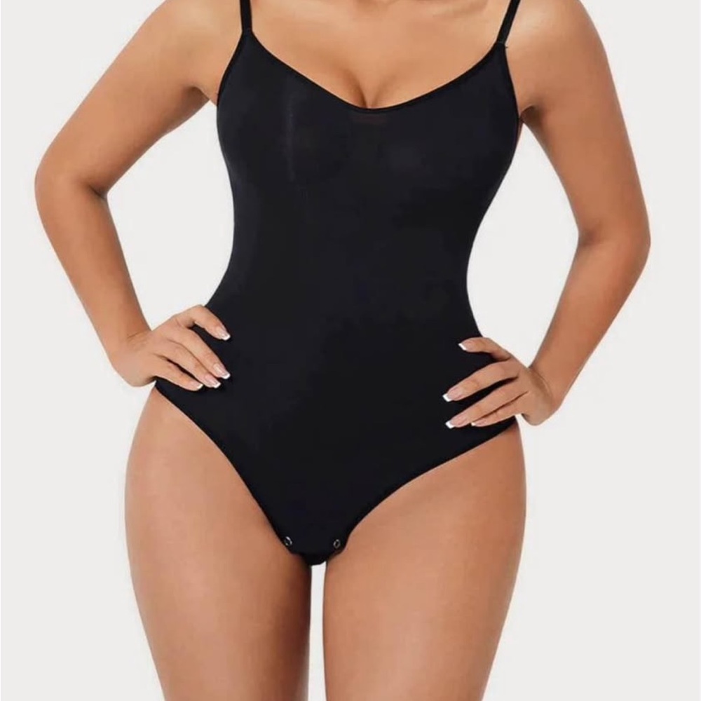 NWOT HeyShape Snatched Thong Bodysuits size S